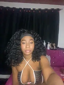 Anna-Hott- online show from 10-18-25, 09:55