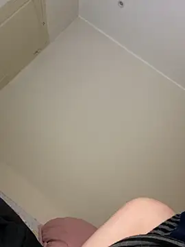 Snapshot of lilita9 chatting on 11-09-25, 01:48 lilita9 online show from 11-09-25, 01:48