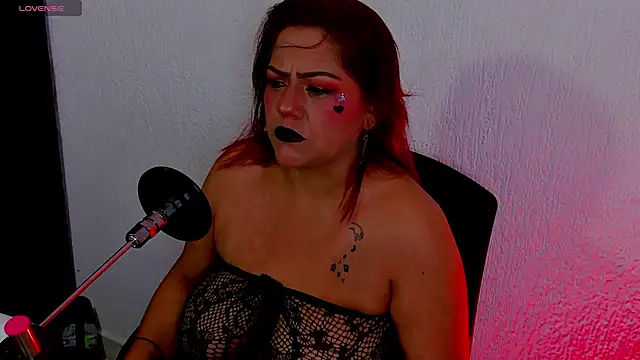 Aliyahsstone online show from 01-10-26, 09:48