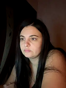 SweetBerryX online show from 10-17-25, 06:39