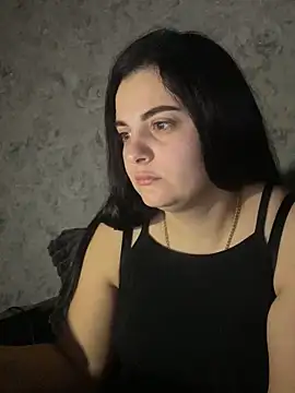 SweetBerryX online show from 10-30-25, 09:33