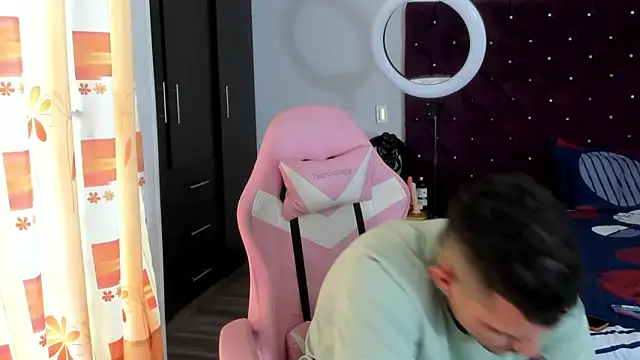 BooyHott  online show from 11-26-25, 06:52