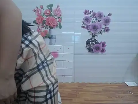 Hannie 26 online show from 11-07-25, 01:37