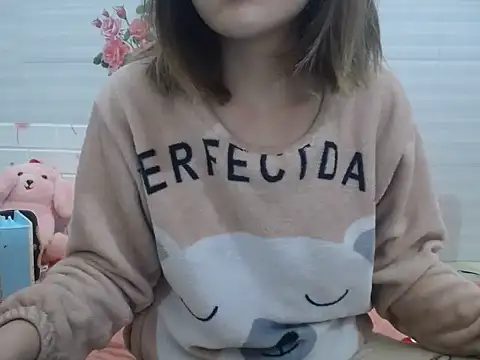 Hannie 26 online show from 12-21-25, 06:53