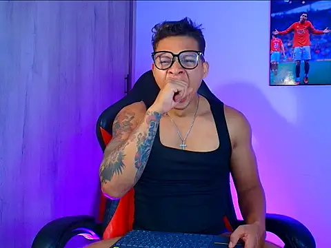 evan greey online show from 10-09-25, 03:40