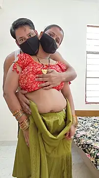 Snapshot of mansi_rawat05 chatting on 10-13-25, 05:53 mansi rawat05 online show from 10-13-25, 05:53