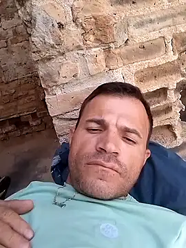 Claudiokkkkk online show from 12-18-25, 04:00