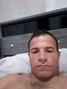 Snapshot of Claudiokkkkk chatting on 04-16-26, 11:18 Claudiokkkkk online show from 04-16-26, 11:18