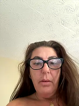 Rileyxxx69 online show from 09-21-25, 02:44