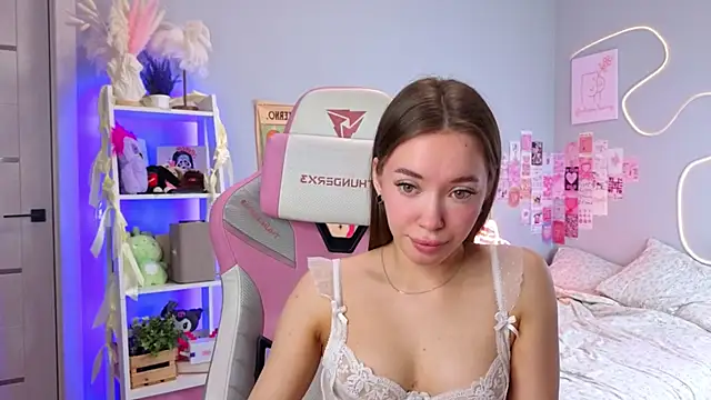 Leri Dells online show from 04-02-26, 01:02