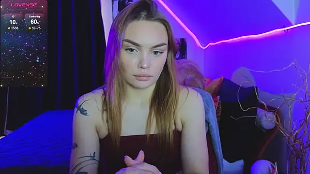 KitsyMoore online show from 10-15-25, 01:19