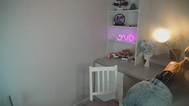 lovekissmes online show from 09-24-25, 02:01