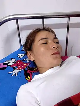 phuongxinhxan online show from 11-03-25, 04:39