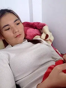 phuongxinhxan online show from 12-16-25, 02:38