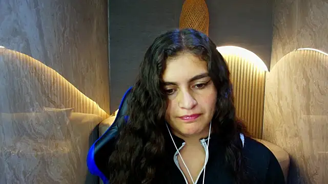 dany r  online show from 11-11-25, 01:39