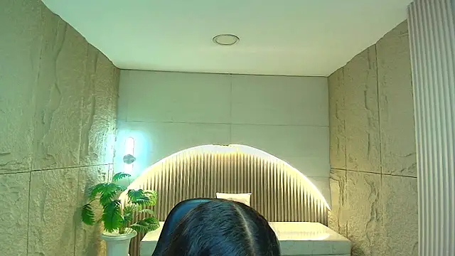 dany r  online show from 11-28-25, 01:00