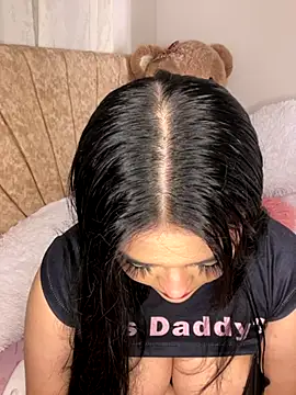 Mericute  online show from 10-21-25, 02:22