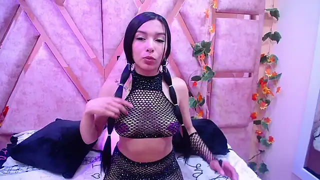 burbuja pink  online show from 10-09-25, 03:18