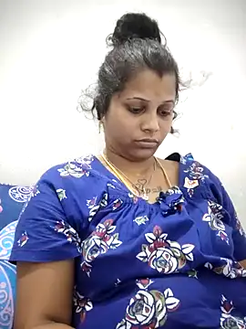 sweetqueen143 online show from 04-06-26, 05:14