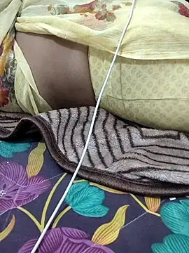 sweetqueen143 online show from 04-03-26, 05:03