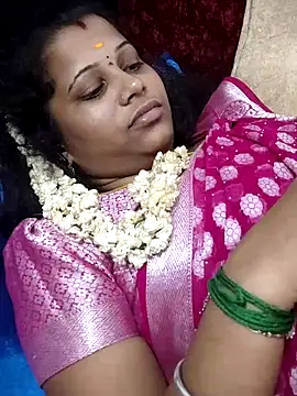 sweetqueen143 online show from 04-15-26, 08:09