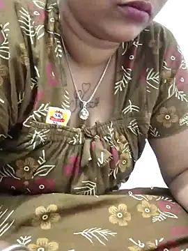 Snapshot of sweetqueen143 chatting on 02-23-26, 06:30 sweetqueen143 online show from 02-23-26, 06:30