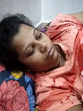 sweetqueen143 online show from 03-12-26, 04:29