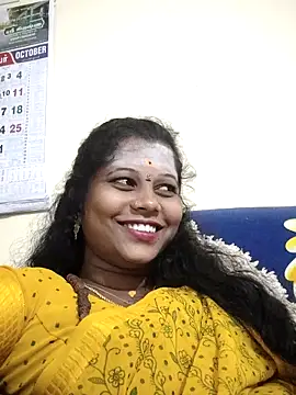 Snapshot of sweetqueen143 chatting on 10-23-25, 04:05 sweetqueen143 online show from 10-23-25, 04:05