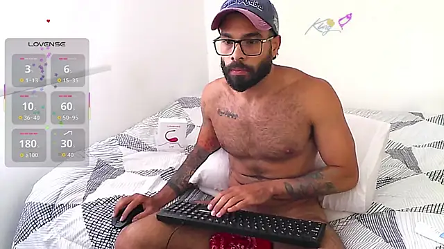 Snapshot of htrebor87 chatting on 03-19-26, 07:36 htrebor87 online show from 03-19-26, 07:36