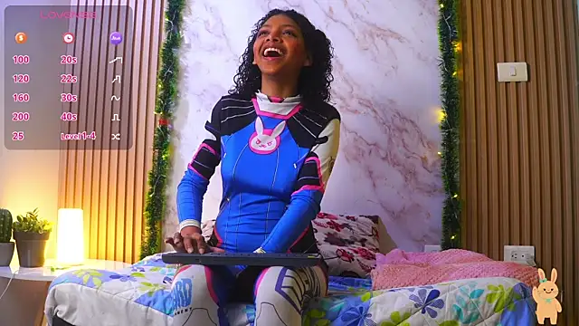 natalia blue online show from 12-14-25, 02:40