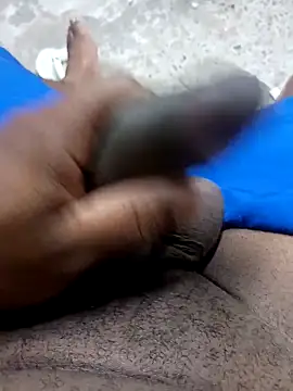 Snapshot of preto3561 chatting on 02-10-26, 02:16 preto3561 online show from 02-10-26, 02:16