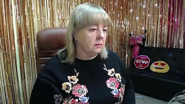 MilenaWedxy online show from 10-03-25, 05:09