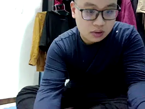 Snapshot of loveninja chatting on 02-05-26, 12:01 loveninja online show from 02-05-26, 12:01