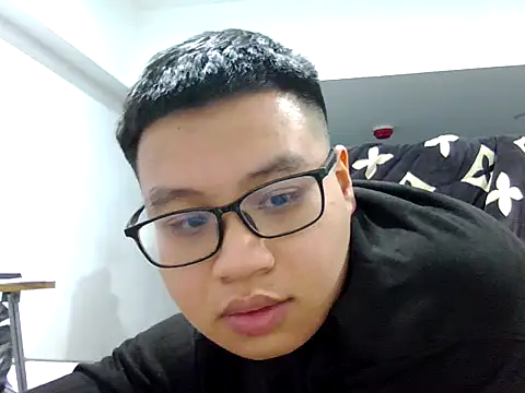 Snapshot of loveninja chatting on 01-08-26, 12:55 loveninja online show from 01-08-26, 12:55