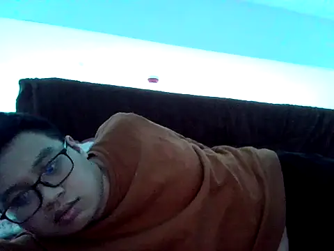 Snapshot of loveninja chatting on 12-05-25, 06:01 loveninja online show from 12-05-25, 06:01