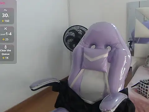 Gyal 8  online show from 11-08-25, 03:10