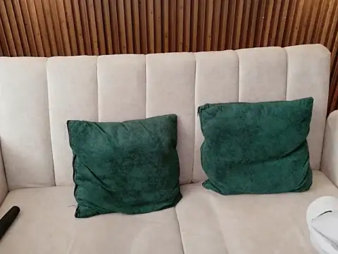 Snapshot of dirty_feelena chatting on 02-10-26, 04:06 dirty feelena online show from 02-10-26, 04:06