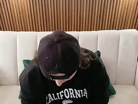 dirty feelena online show from 03-03-26, 06:04