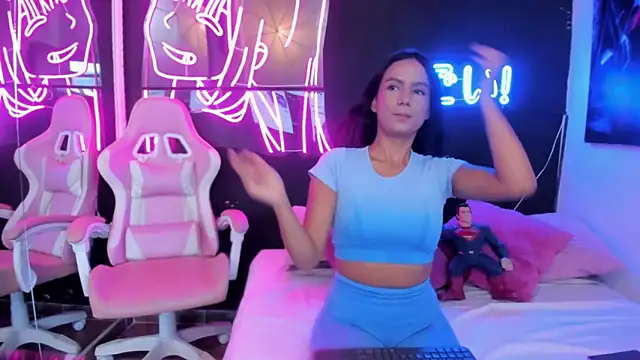 Star Liight online show from 12-17-25, 08:58