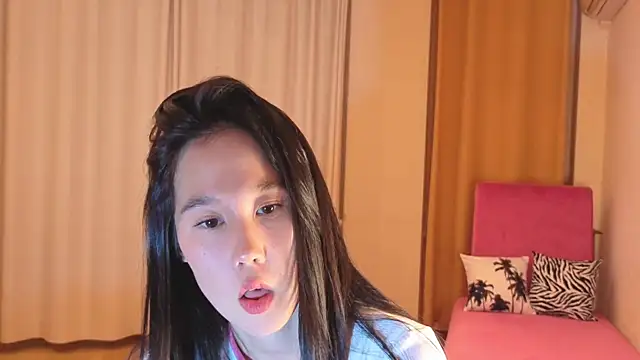 Reina  chan online show from 09-21-25, 06:24