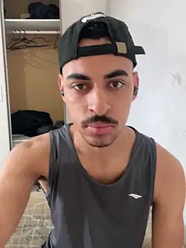 Eduardosexy00091 online show from 09-18-25, 08:34