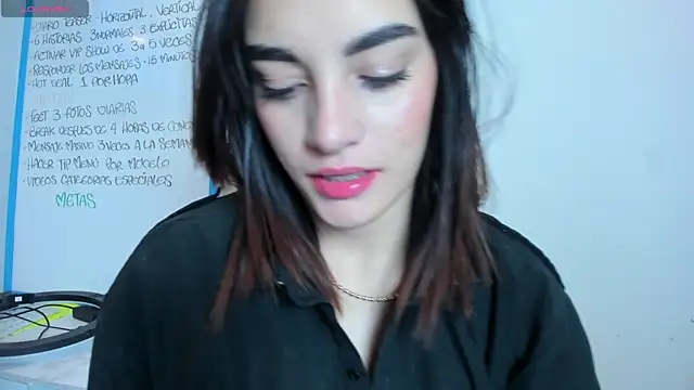Snapshot of Maddy_Rouse1 chatting on 10-02-25, 03:32 Maddy Rouse1 online show from 10-02-25, 03:32