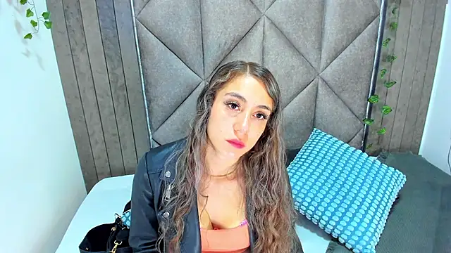 MyApril   online show from 03-19-26, 12:16