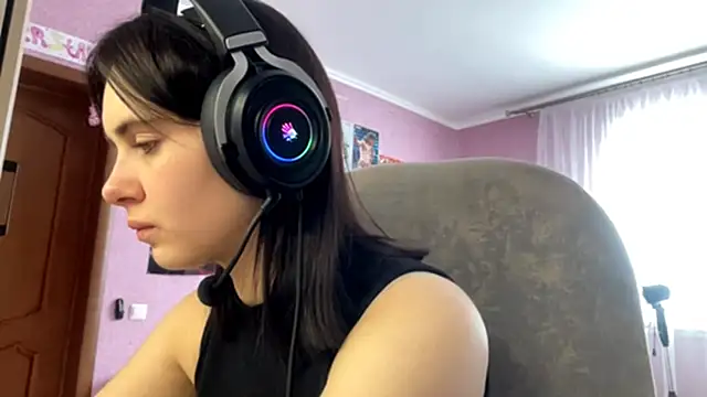 MollyPartey online show from 09-22-25, 05:46
