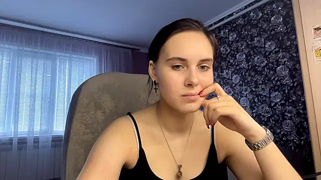 MollyPartey online show from 10-02-25, 10:07