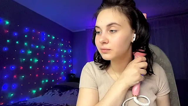 MollyPartey online show from 10-12-25, 03:46