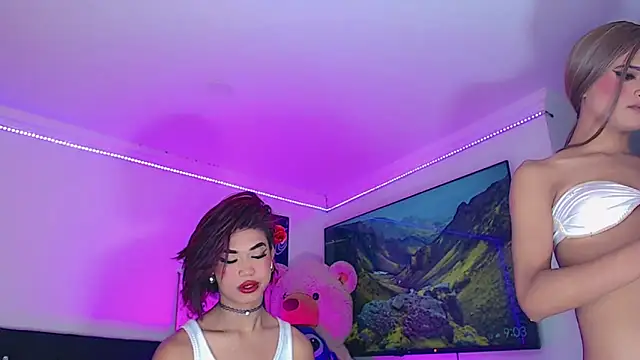 Snapshot of DaliaBacil25 chatting on 05-23-26, 02:05 DaliaBacil25 online show from 05-23-26, 02:05