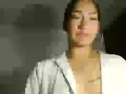 Snapshot of Miia__strog chatting on 10-13-25, 12:18 Miia  strog online show from 10-13-25, 12:18