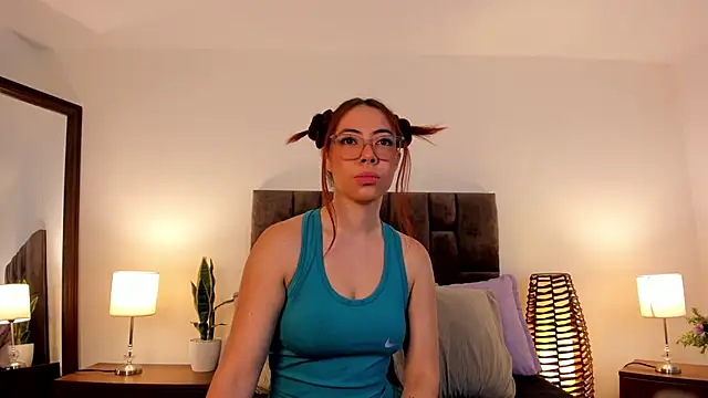 Aliccecullen online show from 11-05-25, 10:51