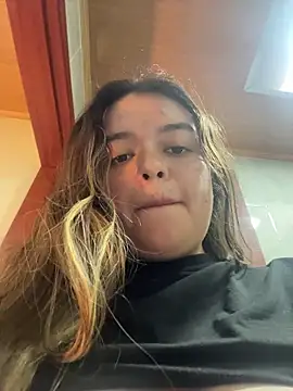 Aphrill online show from 01-10-26, 08:37